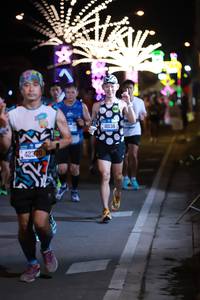 BIB: 42370, 40138
                            <button type="button" onclick="openModal(20298827)" class="btn btn-primary btn-sm float-right btn-popup" data-toggle="modal" data-target=".modal-high-quality">
                        <i class="fas fa-shopping-cart"></i> Add to Cart
                    </button>
                                            <button type="button" onclick="isThisMe(20298827, true)" class="btn btn-success btn-sm float-right btn-popup btn-isme hidden" data-toggle="tooltip" data-placement="bottom" title="นี่คือรูปของคุณใช่ไหม คลิกที่นี่เพื่อเอาเข้าอัลบั้ม">
                        <i class="fas fa-plus"></i> Add to album
                    </button>
                    <button type="button" onclick="isThisMe(20298827, false)" class="btn btn-warning btn-sm float-right btn-popup btn-isnotme hidden">
                        <i class="fas fa-ban"></i> Remove from album
                    </button>
